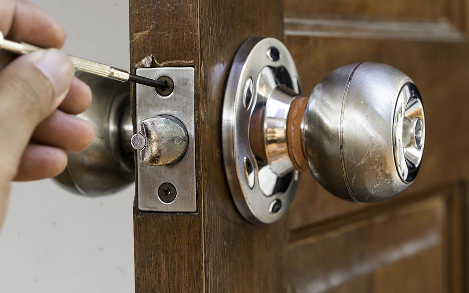 dépannage serrurier ouverture de porte Périgny