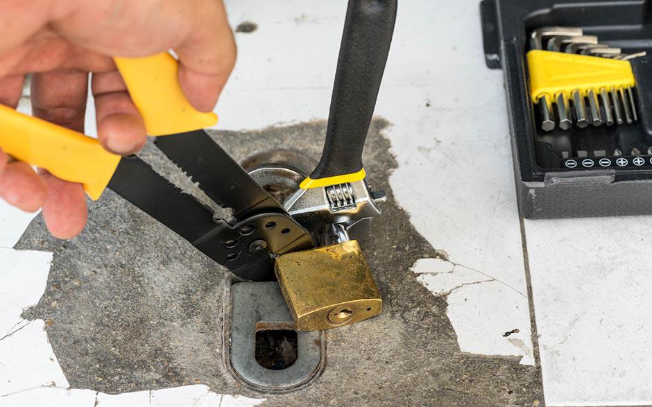 comment ouvrir une serrure de porte Sermaise
